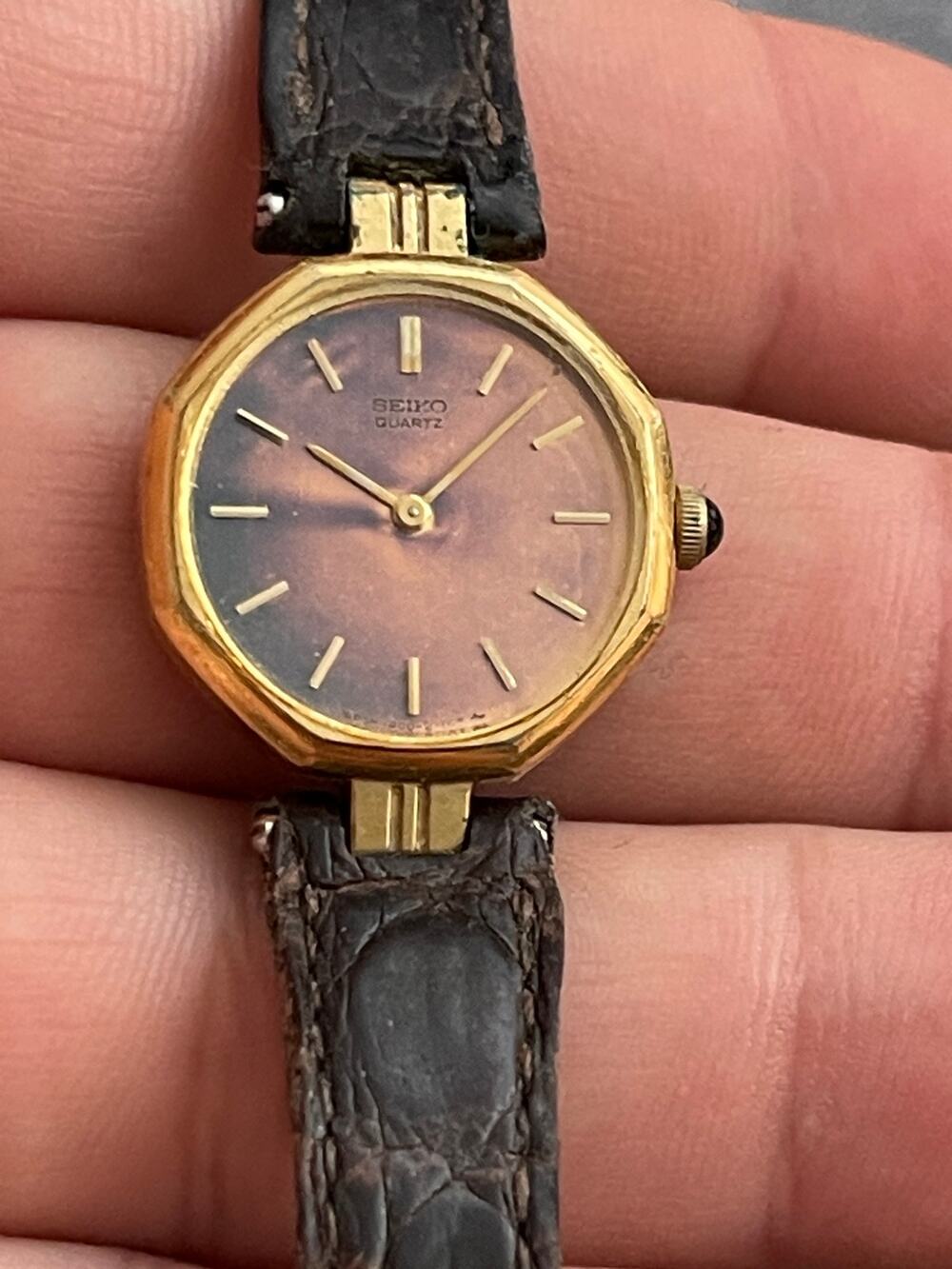 Seiko 1400-0520 Women’s Quartz Watch Gold Tone Brown Dial